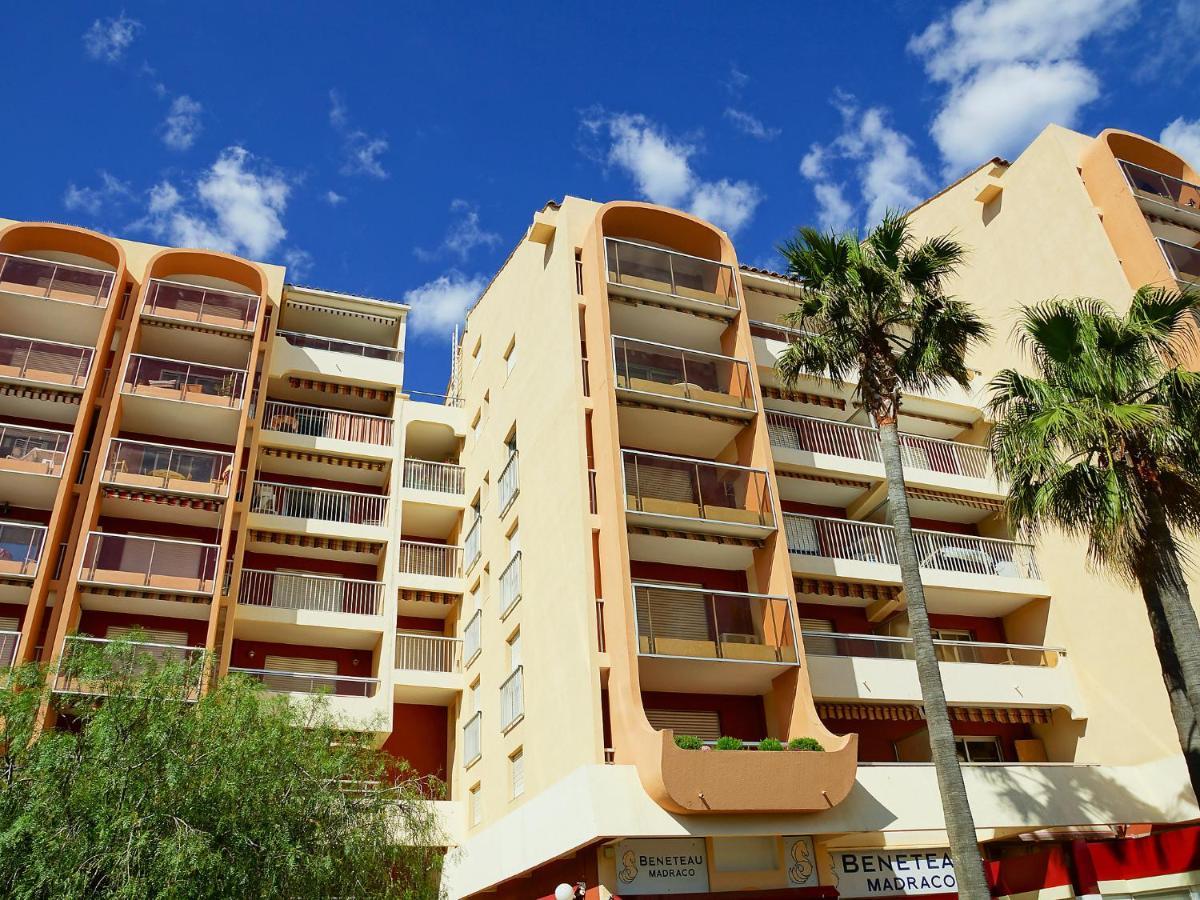 Apartment Le Capitole-8 By Interhome Фрежус Екстер'єр фото